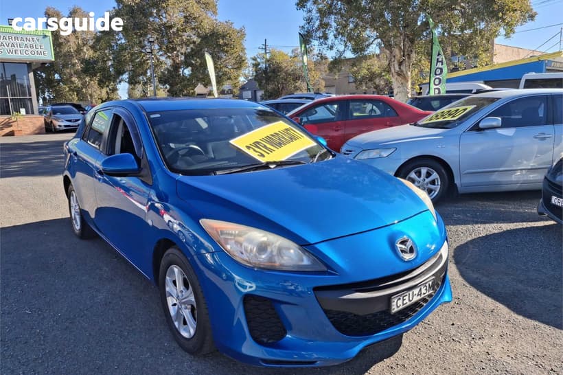 Blue 2012 Mazda 3 Hatchback Neo
