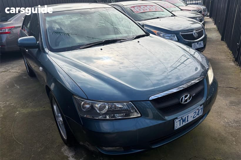 Blue 2005 Hyundai Sonata Sedan Elite