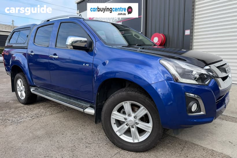 Blue 2018 Isuzu D-MAX Cab Chassis Sx (4X4)