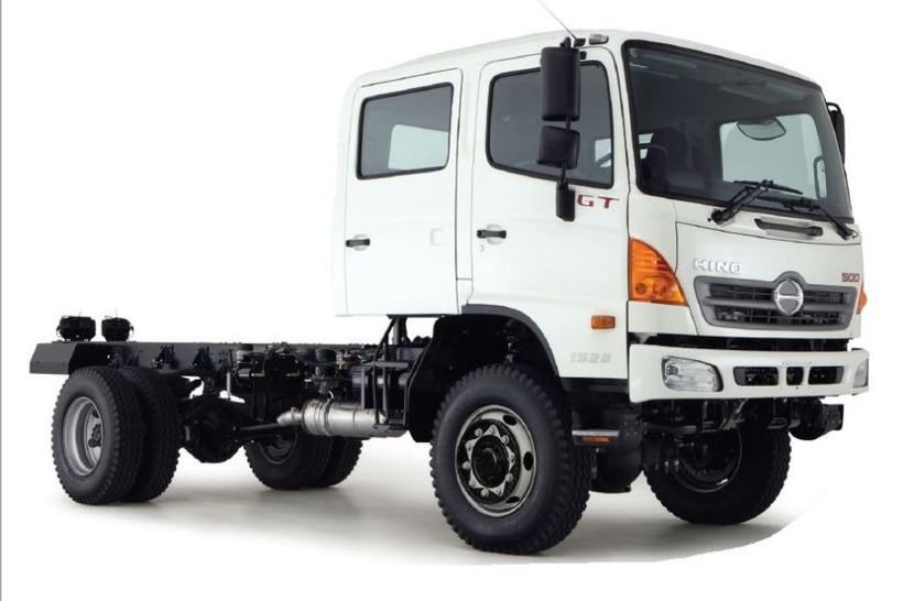 2026 Hino 500 Crew Cab Chassis Gt1528 4650 (4X4) Leaf Crew