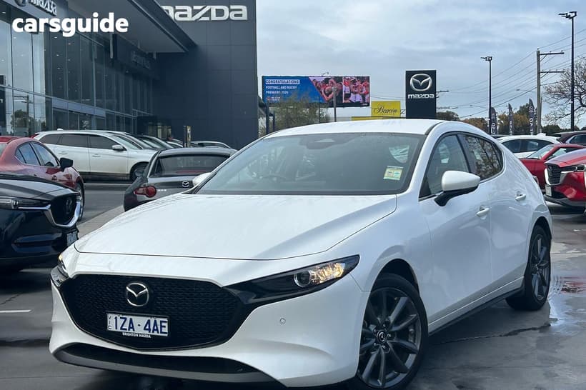 White 2025 Mazda 3 Hatchback G20 Touring Vision