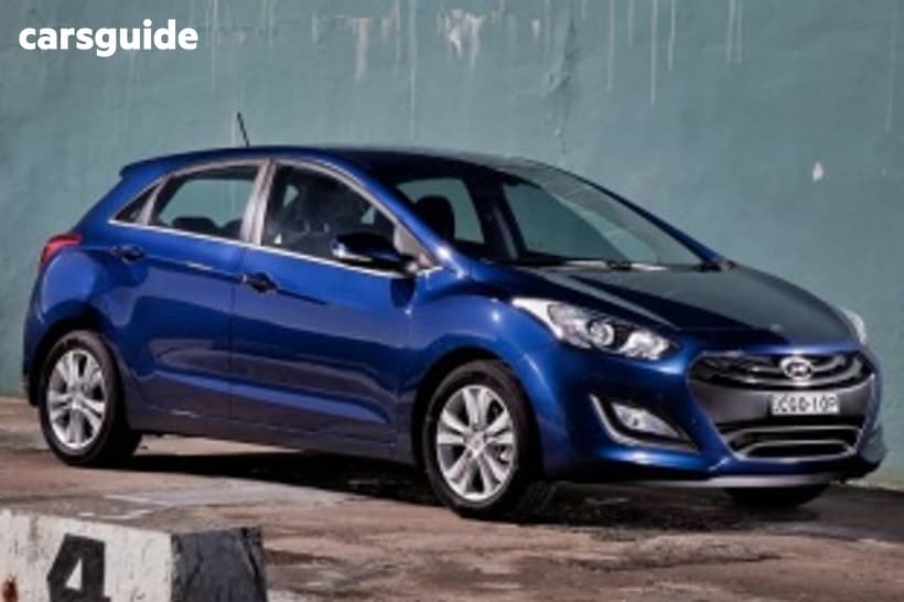 Blue 2013 Hyundai I30 Hatchback Elite