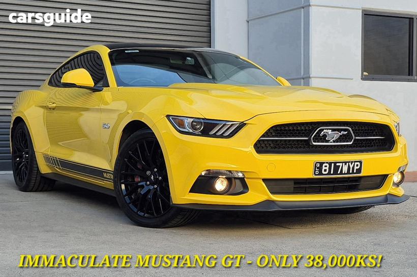 Yellow 2016 Ford Mustang Coupe Fastback Gt 5.0 V8