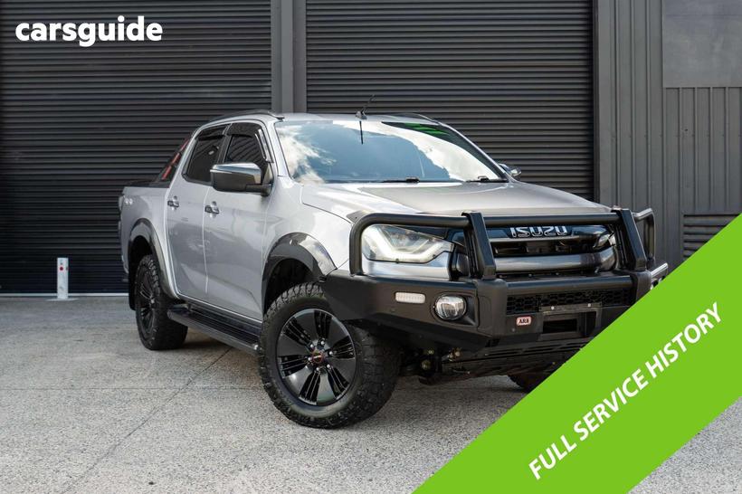 Silver 2022 Isuzu D-MAX Crew Cab Utility X-Terrain (4X4)