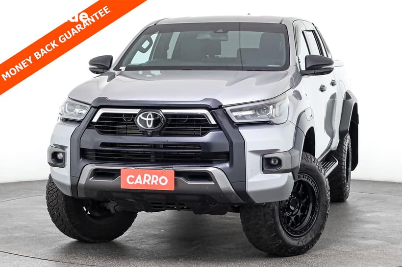 Silver 2022 Toyota Hilux Double Cab Pick Up Rogue (4X4)