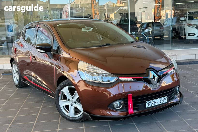 Brown 2015 Renault Clio Hatchback Expression
