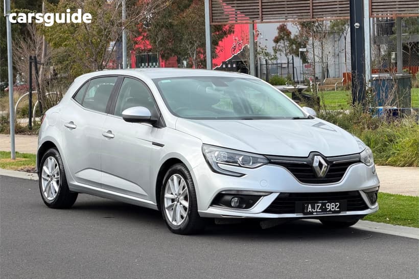 Grey 2016 Renault Megane Hatchback Zen