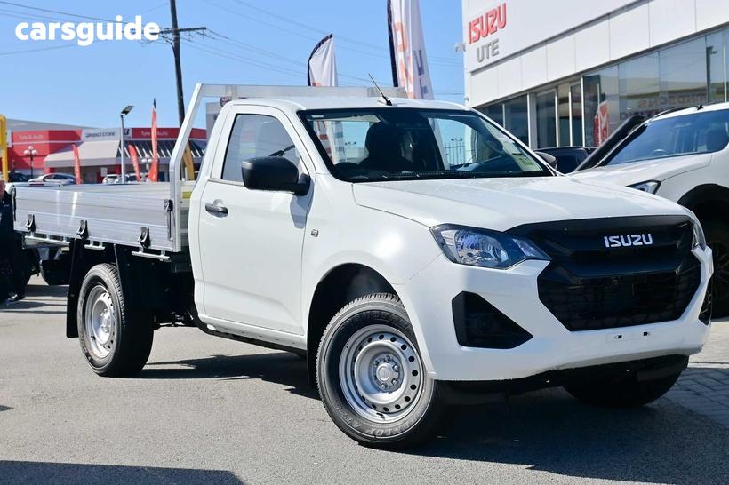 White 2026 Isuzu D-MAX Cab Chassis Sx (4X4)