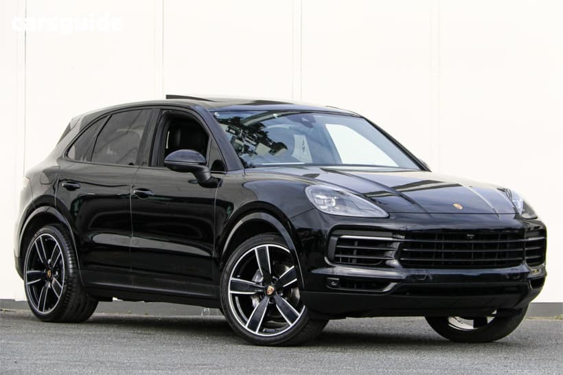 Black 2020 Porsche Cayenne Wagon
