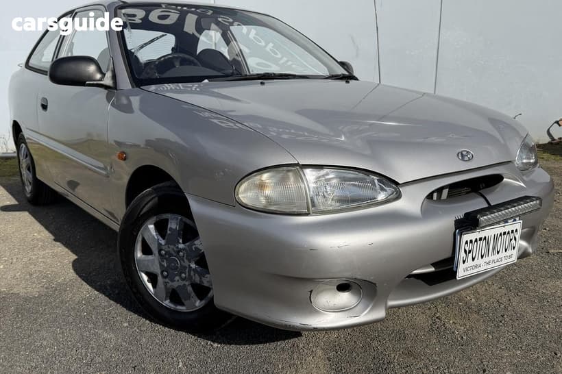 Silver 1998 Hyundai Excel Hatch GX