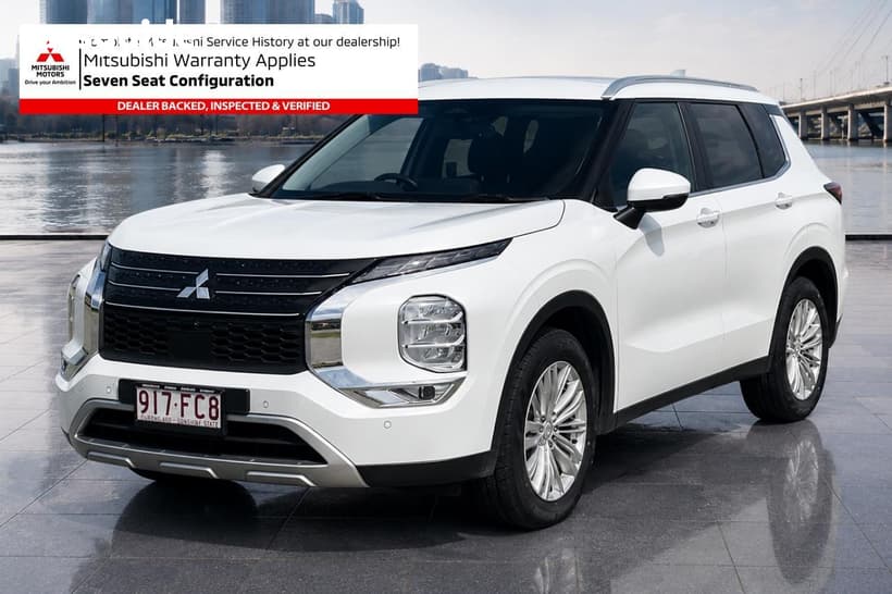 White 2022 Mitsubishi Outlander Wagon Ls 7 Seat (2Wd)