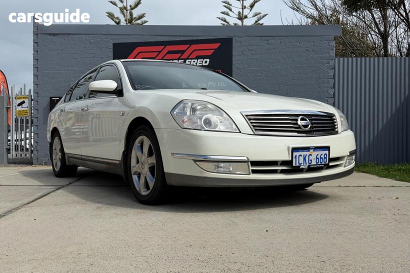 White 2007 Nissan Maxima Sedan Ti