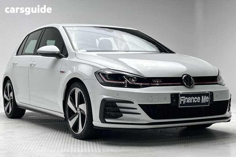 White 2019 Volkswagen Golf Hatchback Gti