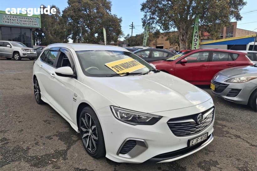 White 2018 Holden Commodore Sportswagon Rs