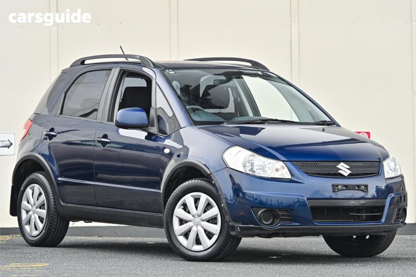 Blue 2009 Suzuki SX4 Hatchback Awd