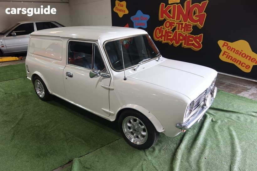 White 1977 Leyland Mini Commercial
