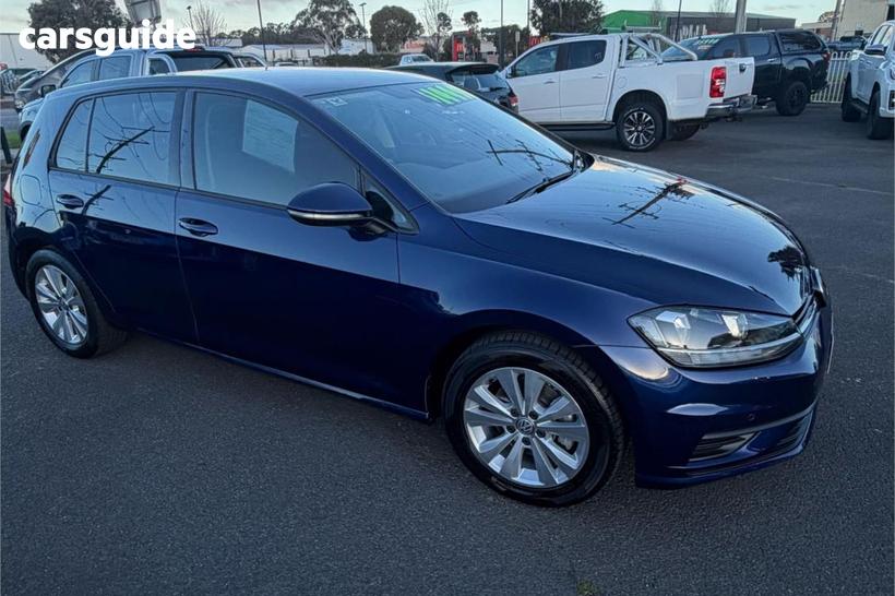 Blue 2017 Volkswagen Golf Hatchback 110 Tsi Trendline