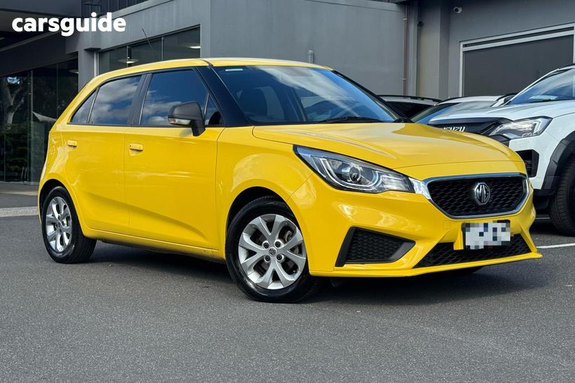 Yellow 2022 MG MG3 Hatchback Core