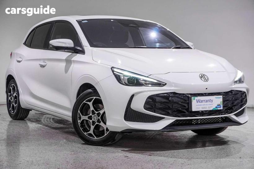 White 2024 MG MG3 Hatchback Essence