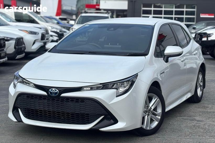 White 2022 Toyota Corolla Hatchback Ascent Sport Hybrid