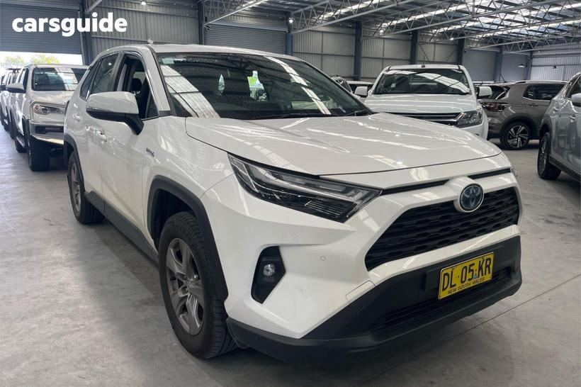 White 2024 Toyota RAV4 Wagon Gx (2Wd) Hybrid