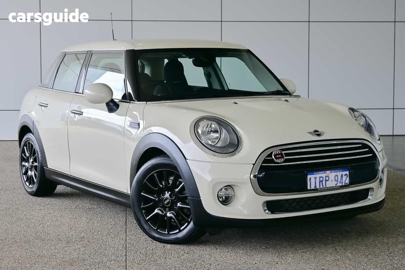 White 2015 Mini Hatch Hatch COOPER D F