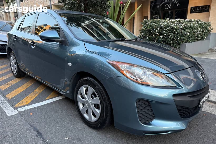 Blue 2011 Mazda 3 Hatchback Neo