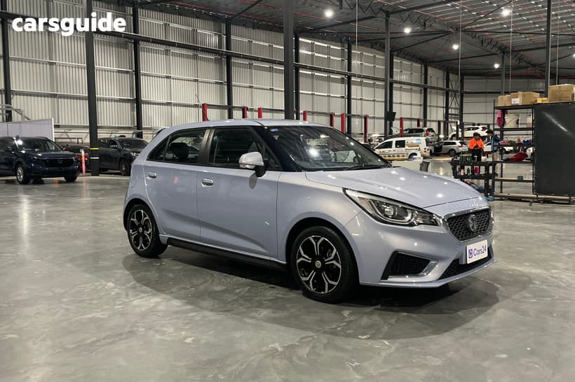Silver 2022 MG MG3 Hatchback Excite (With Navigation)