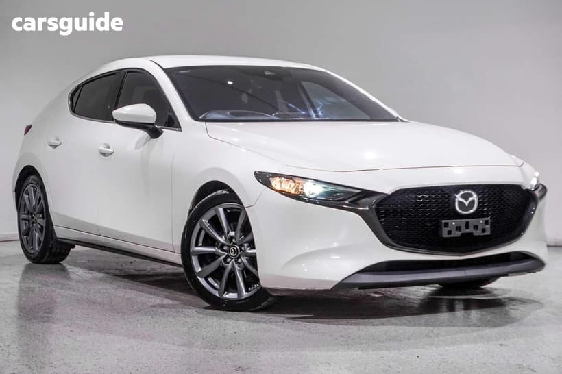 White 2020 Mazda 3 Hatchback G25 Gt