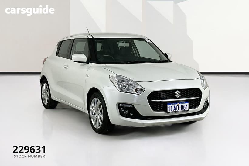 White 2023 Suzuki Swift Hatchback Gl Navi