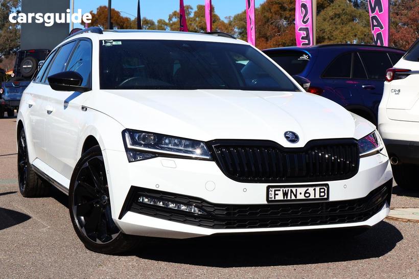 White 2023 Skoda Superb Wagon Sportline 206Tsi (4X4)