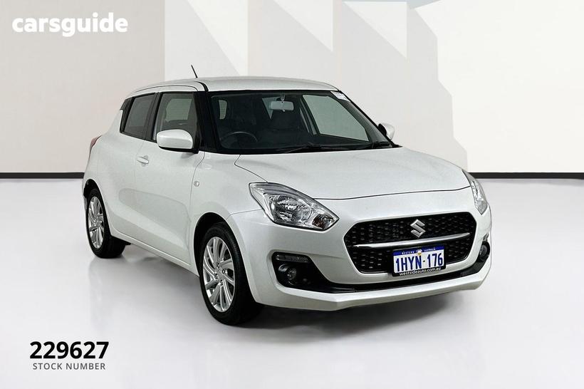 White 2023 Suzuki Swift Hatchback Gl Navi