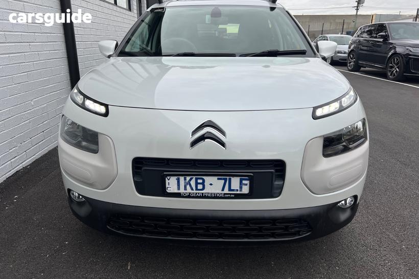 White 2017 Citroen C4 Cactus Wagon Onetone 1.2T Puretech