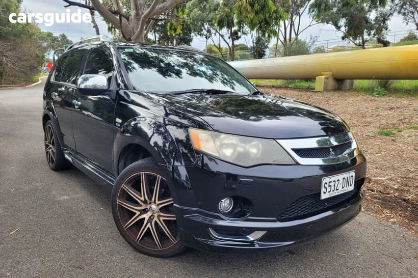Black 2009 Mitsubishi Outlander SUV VR
