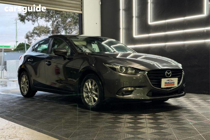 Grey 2016 Mazda 3 Hatchback Touring