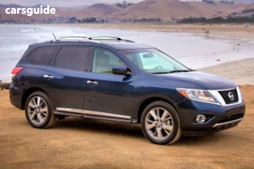Silver 2013 Nissan Pathfinder Wagon St (4X2)
