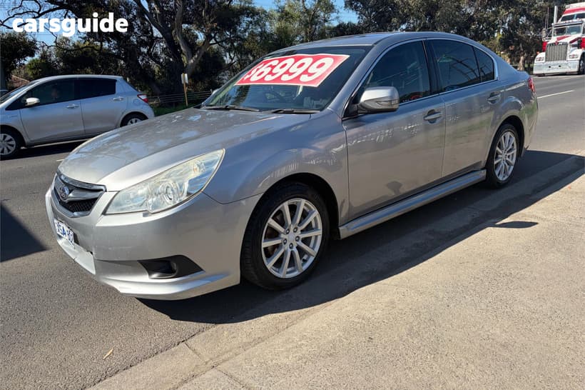 Silver 2010 Subaru Liberty Sedan 2.5I Premium