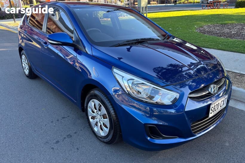 Blue 2016 Hyundai Accent Hatchback Active