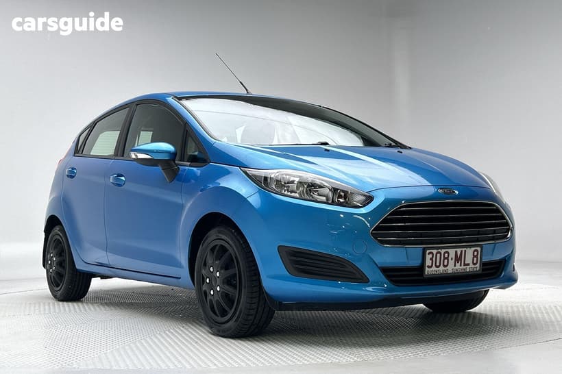 Blue 2014 Ford Fiesta Hatchback Ambiente