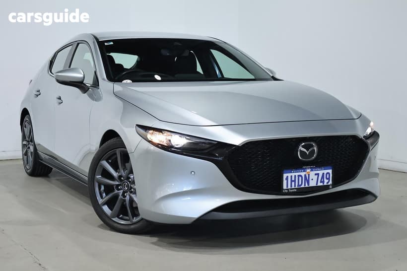 Silver 2020 Mazda 3 Hatchback G25 Evolve