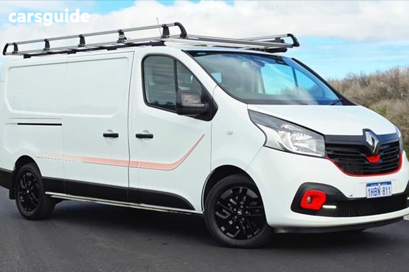 White 2019 Renault Trafic Van Formula Edition Lwb