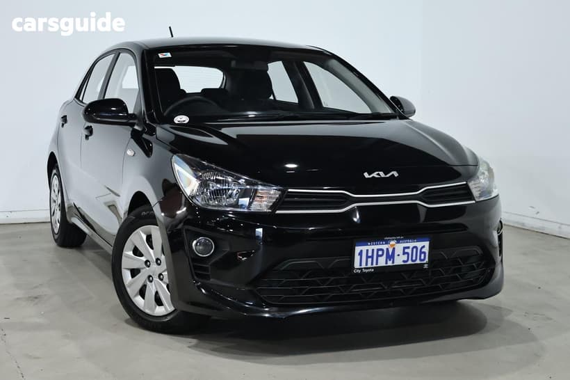Black 2022 Kia RIO Hatchback S