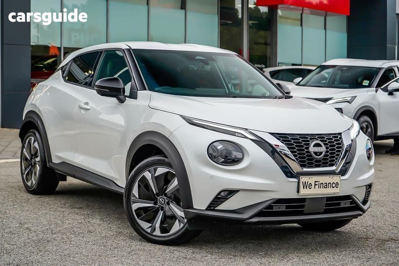 White 2024 Nissan Juke Hatchback St-L