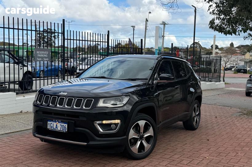 Black 2018 Jeep Compass Wagon Limited (4X4)