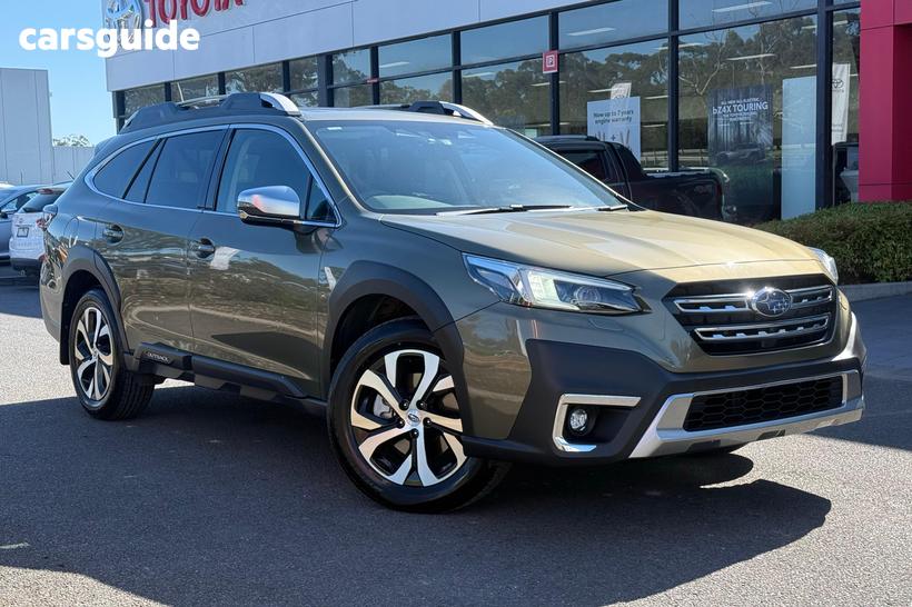 Green 2022 Subaru Outback SUV