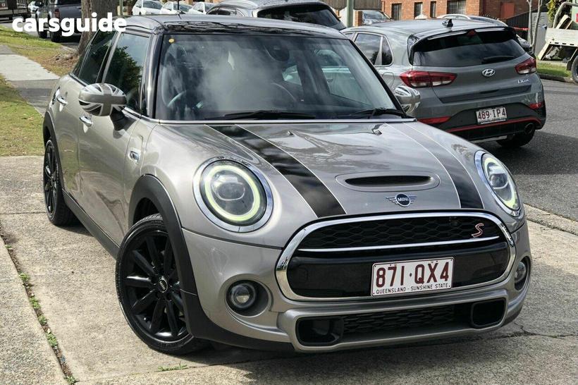 Silver 2020 Mini Cooper Hatchback S 5D Hatch