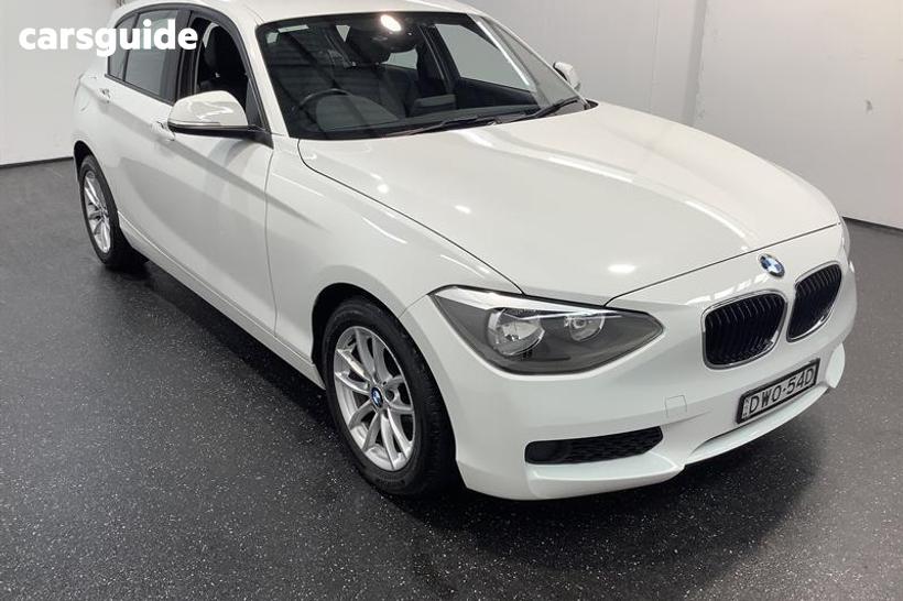 White 2015 BMW 116I Hatchback 16I