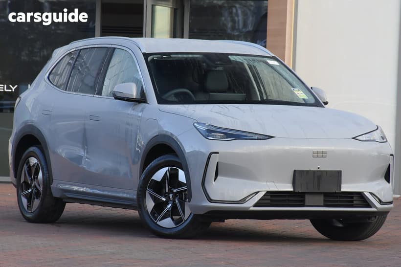 Silver 2026 Geely EX5 Wagon Complete Extended Range