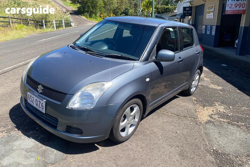 Grey 2006 Suzuki Swift Hatchback