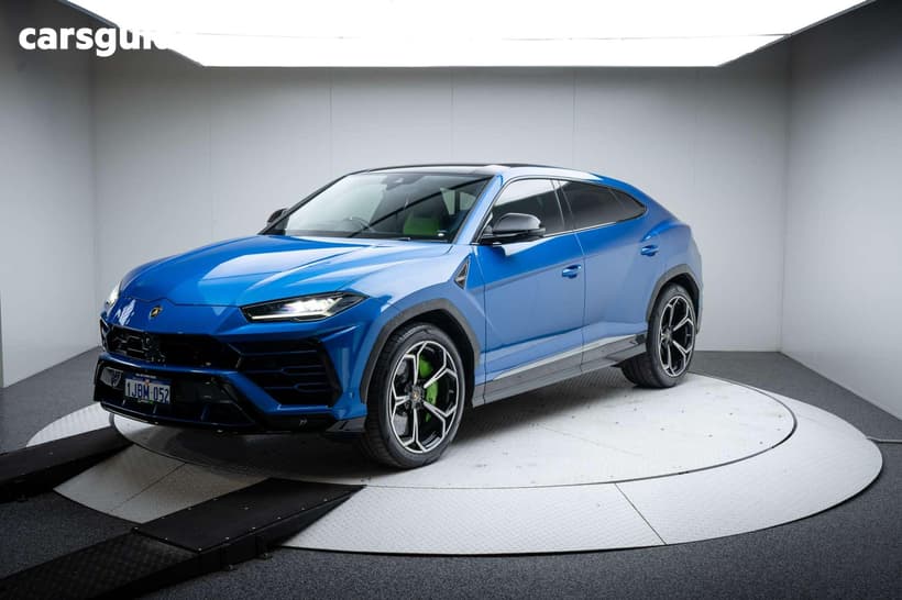Blue 2019 Lamborghini Urus Wagon 5 Seat
